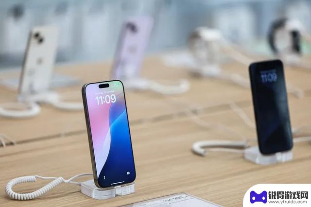 iPhone价格大幅降低，是现在购买的好时机吗？还是应该继续等待？