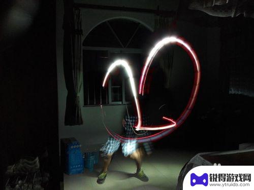 用手机怎么拍出闪电 手机拍闪电技巧
